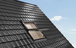 Instalace střešních oken všech výrobců. Výměny žlabů, okapů a čištění žlabů, svodu
